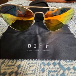 Diff Eyewear Gold Aviator Sunglasses
